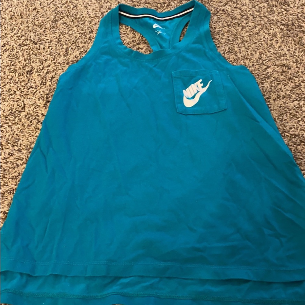 Nike workout tank